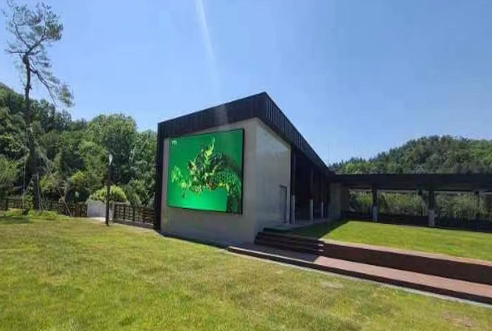 深圳某市政工程戶外P3 LED顯示屏